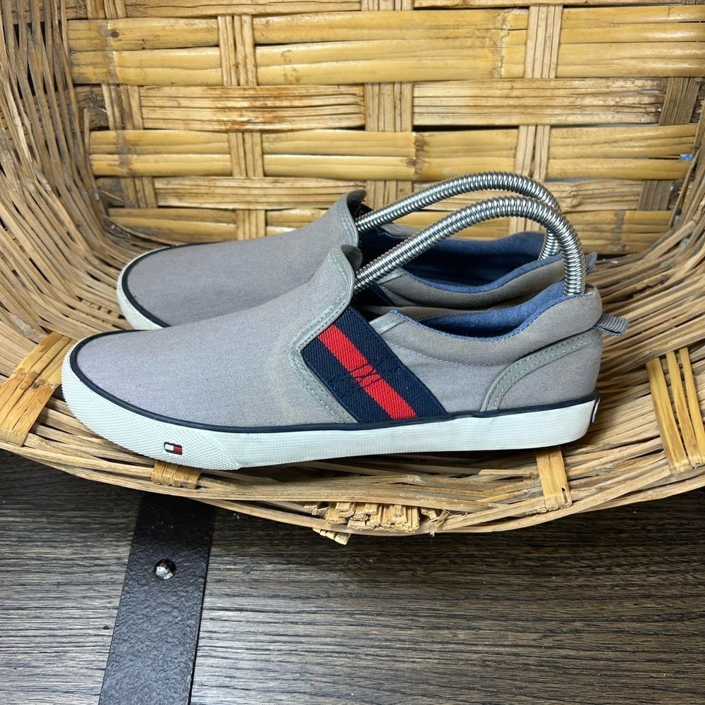 Tommy Hilfiger gray loafers oxfords - Picture 2 of 7